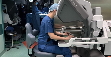 SURGICAL CONSOLE DONATED TO THE GENERAL HOSPITAL